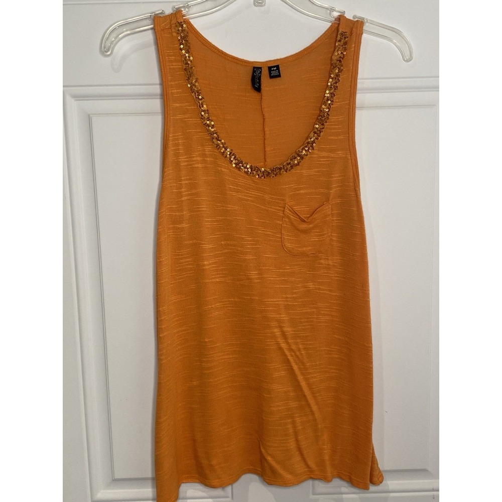 Relativity Women's Petite Medium PM Orange Tank Top Sequins Breast Pocket